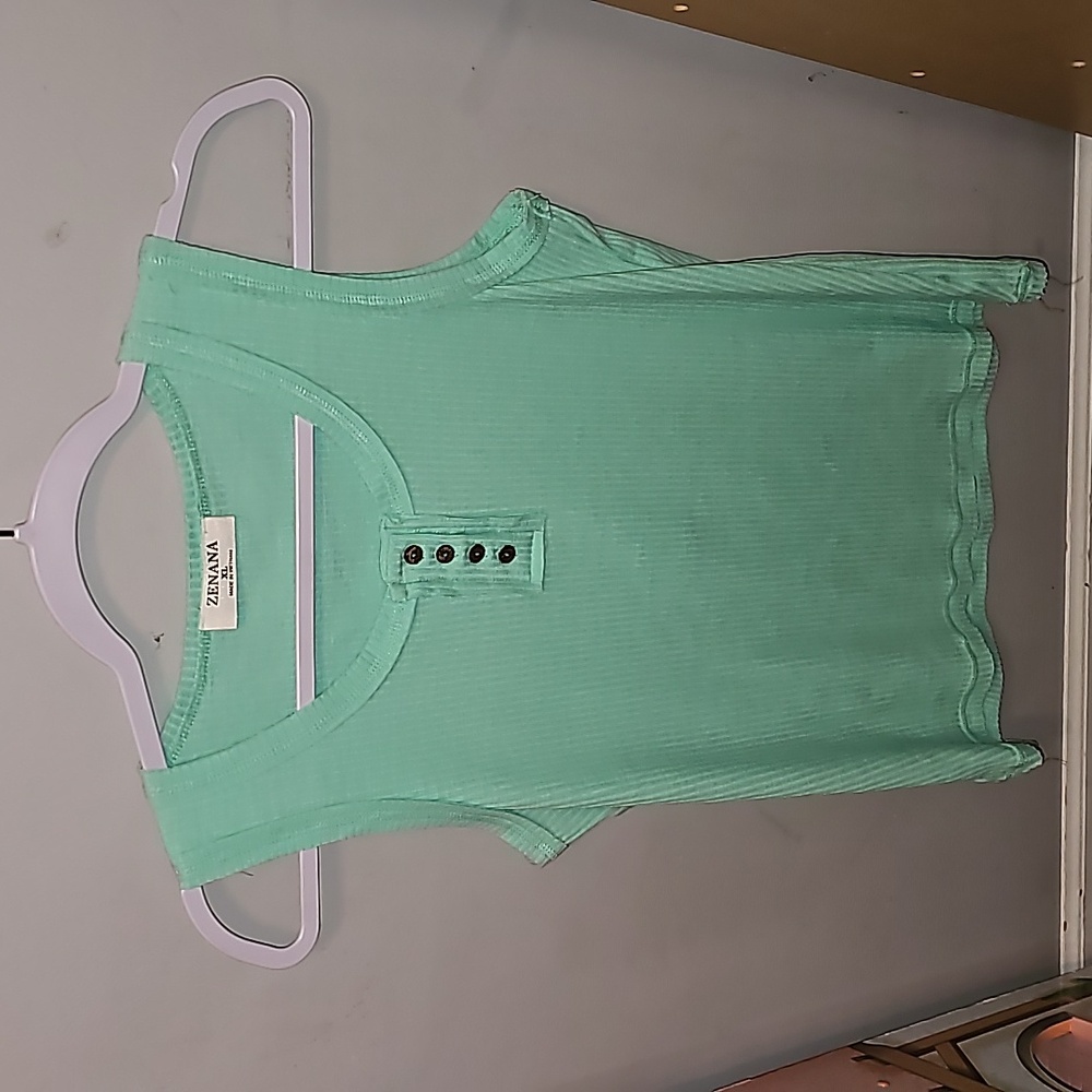 Zenana Womens NWOTS mint green ribbed tank top sz xlg!! Gorgeous!!!